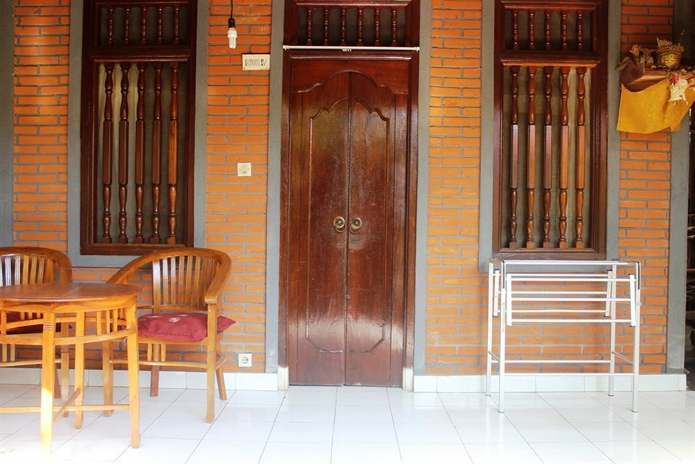 Sadru House Bed & Breakfast Ubud  Exterior photo