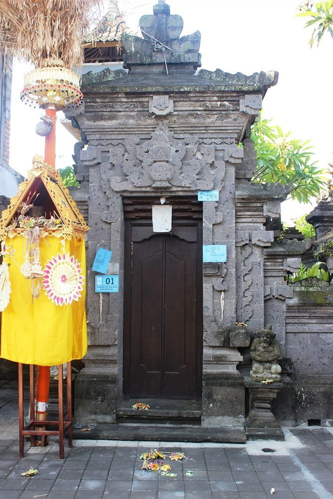 Sadru House Bed & Breakfast Ubud  Exterior photo